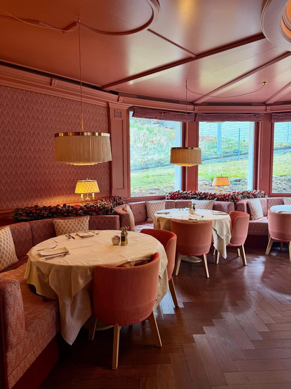 Zermatt is warming up for a cosy festive season 💝⛷️🎄✨