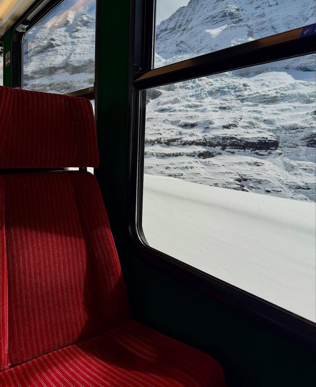 One country. Endless wonders. Your Swiss DMC dedicated to luxury travel advisors. #swissdreamescapes🇨🇭